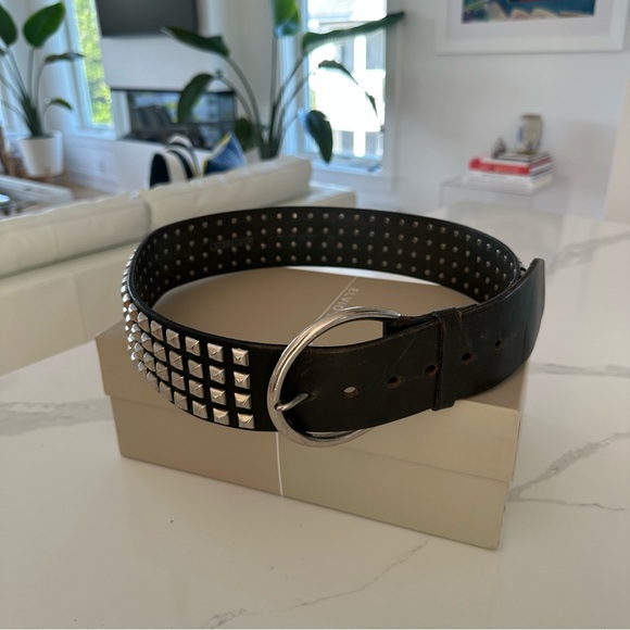 Rare Studded Italian Black Leather Belt with Silver Oval Buckle main image 4